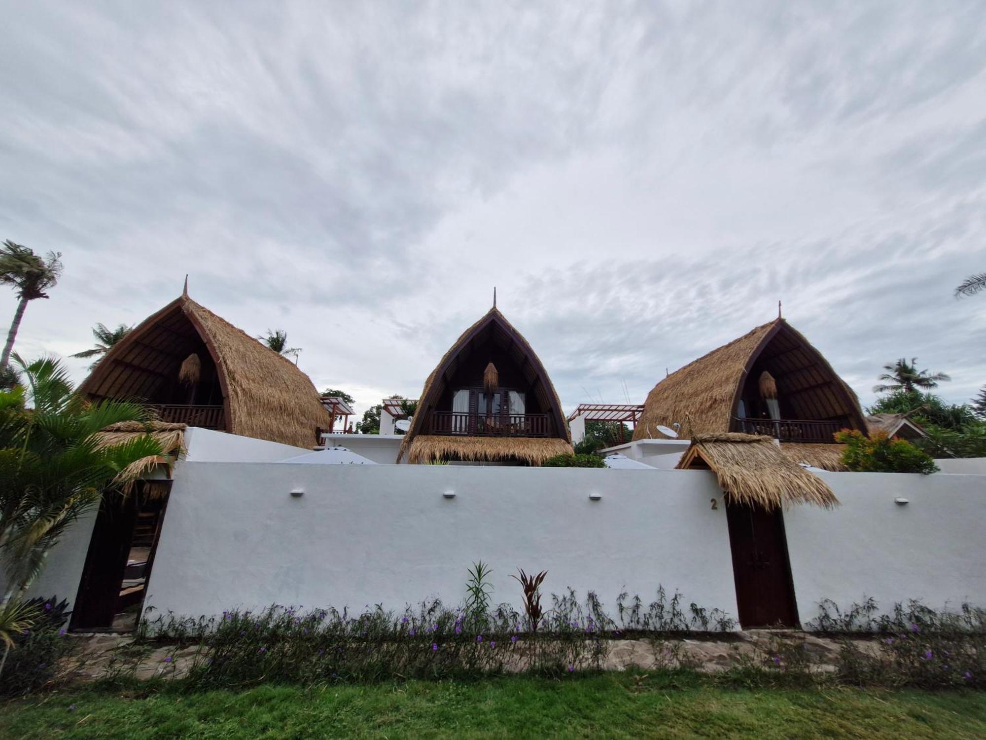 The Sanctuary -Private Pool Villas Gili Air Exterior photo